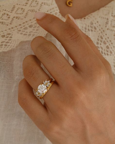 We're all obsessed with the Anastasia 💛👑 #roundcut #anastasiaring #diamondring #engaged #engagementring #ringsofig Dream Engagement, Dream Engagement Rings, July 25, Round Cut, Diamond Ring, Dream Wedding, Engagement Rings, London, Ring