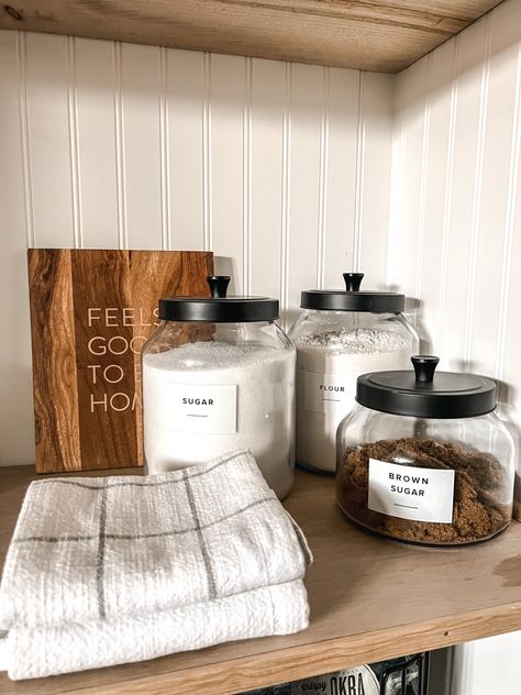 Canisters For Kitchen Display, Flour Container Ideas, Shelf Organization Kitchen, Flour And Sugar Containers On Counter, Glass Canisters In Kitchen Display, Glass Canisters In Kitchen, Kitchen Canisters On Counter Display, Kitchen Canisters On Counter, Large Flour Storage Containers