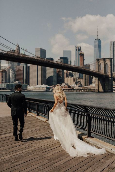 Stylish New York City Elopement at Pier 6 at Brooklyn Bridge Park | Galia Lahav Bridal Gown | Express Suit | Erin Krespan Photography | Joyce Films Bride And Groom Ideas, Nyc Shoot, Galia Lahav Bridal, Nyc Wedding Photos, City Wedding Photos, City Elopement, Nyc Elopement, Photography City, Brooklyn Bridge Park