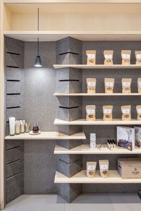 Interior Design: Mason Studio | Photography: Scott Norsworthy Interior Design Retail, Interior Design Principles, Retail Fixtures, Interior Shop, Retail Interior Design, Showroom Interior Design, Shelving Design, Store Interiors, Retail Shelving