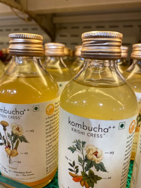 healthy japanese kombucha Kombucha Aesthetic, Japanese Beverages, Homemade Kombucha, Kombucha Recipe, Grade 8, Honest Tea, Eating Healthy, Kombucha, Arugula