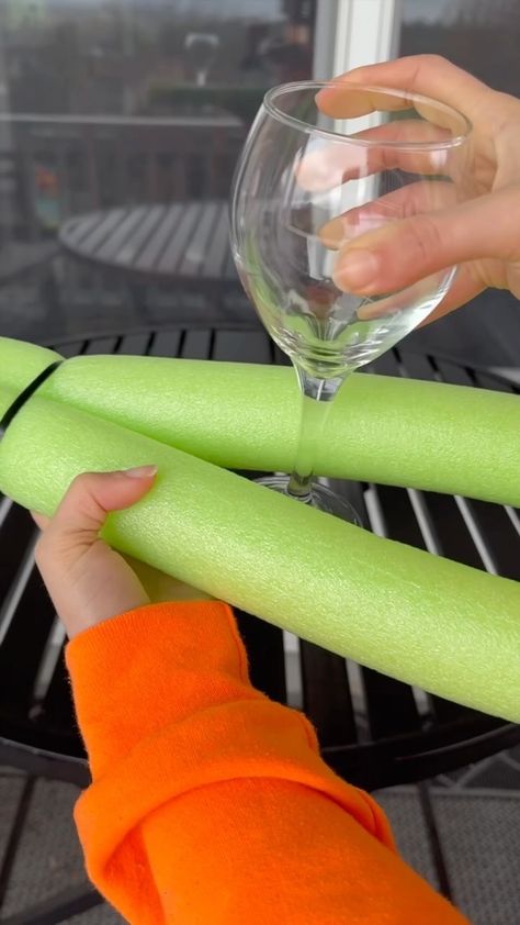 Brooklyn B | Transform a pool noodle into a beautiful centerpiece 😉💁🏻‍♀️ #DIY #homedecor #hacks | Instagram Sage Green Centerpieces Diy, Diy Christmas Center Piece For Table, Fiesta Theme Party Centerpieces Diy, Cheap Floral Centerpieces Diy, Bridal Shower Diy Centerpieces, Bridal Shower Table Centerpiece, Pool Noodle Holder Ideas, Nontraditional Centerpieces, Pool Party Centerpieces Diy