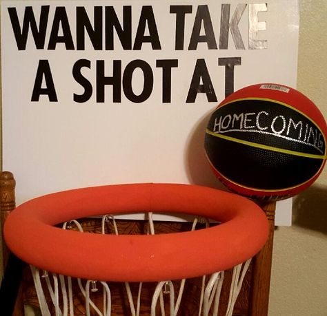 How to ask a girl to homecoming if you are a basketball fan. Homecoming Poster Ideas Basketball, Basketball Homecoming Ideas, Basketball Hoco Signs, Basketball Homecoming Posters, Basketball Homecoming Proposals, Homecoming Proposal Ideas Basketball, Basketball Hoco Proposals Ideas, Basketball Promposal For Him, Hoco Proposals Ideas Basketball