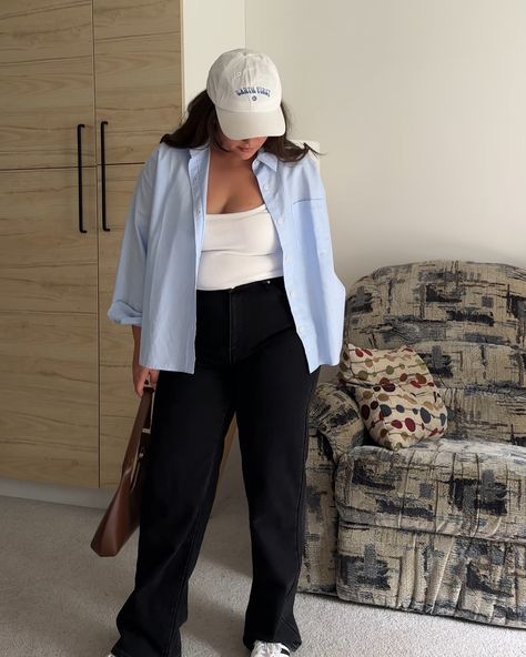 Recent size 10 outfits 🤍 . . . . Size 10 outfit, outfit rotation, outfit style, outfit inspo, style inspo, streetstyle, pinterest inspired, casual outfits, everyday outfits, summer outfits, 2024 trends, fitcheck #ootd #styleinspo Casual Everyday Outfits Women, Cute Outfits For Mid Size Women, Mid Size Fits, Outfit For Mid Size Women, Style Inspiration Mid Size, Outfits Midsize Girl, Mid Sized Outfits, Mid Size Spring Outfits, Big Chested Outfits For Women