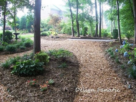 Do it yourself decorating ideas, how to instructions for projects, before and after transformations, gardening, sewing and crafts Mulch Ideas, Wooded Backyard Landscape, Wooded Area, Mulch Landscaping, Wooded Landscaping, Sloped Garden, Garden Shrubs, Woodland Garden, Backyard Oasis