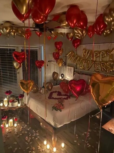 Romantic Hotel Room Ideas For Him Birthday Surprises, Hotel Room Romantic For Him Birthday, Hotel Balloon Decoration, Romantic Set Up For Boyfriend, Hotel Room Design For Boyfriend Birthday, Hotel Birthday Decorations For Boyfriend, Boathouse Decor, Bae Birthday, Romantic Hotel Rooms