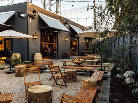 16 Stunning Waterfront Restaurants to Relish in Los Angeles Beer Garden Design, Outdoor Restaurant Patio, Shop Architecture, Brewery Design, Outdoor Restaurant Design, Restaurant Patio, Coffee Tree, Archi Design, Outdoor Cafe