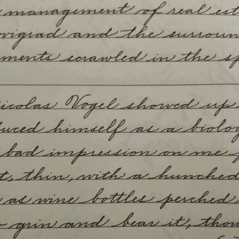 Going for a different look this time - dark, moody and vintage looking. Featuring my very own handwriting inspired from Business Cursive, Palmer's and Spencerian penmanship . Fountain pen is a Kaweco Sport with a Fine nib. Kinda looks like someone's very old notebook Old Cursive Alphabet, Palmer Cursive Handwriting, Small Cursive Handwriting, Old Money Handwriting, Fountain Pen Writing Handwriting, Fantasy Handwriting, Old Cursive Handwriting, Business Handwriting, Dark Academia Handwriting