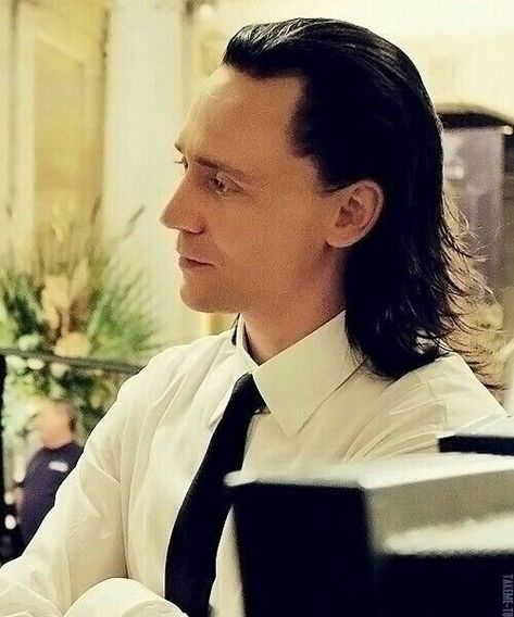 A girl named y/n grew up with loki and thor until one day they disapp… #fanfiction # Fanfiction # amreading # books # wattpad Blonde Hairstyles, F Scott Fitzgerald, Loki Hairstyle, Loki Fan Art, Tom Hiddleston Quotes, Tom Hiddleston Funny, Thor X Loki, Loki Avengers, Braid Hairstyle