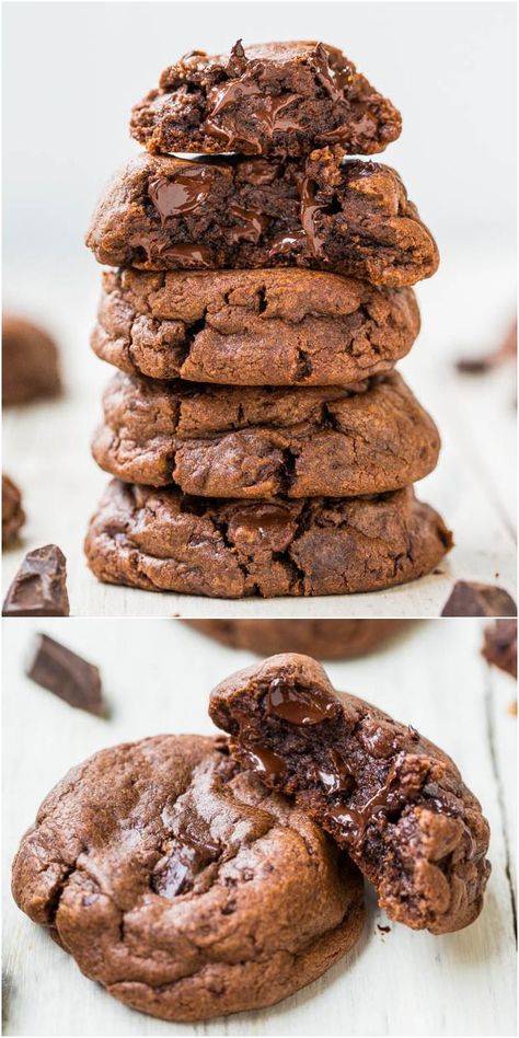 Quadruple Chocolate Soft Fudgy Pudding Cookies - For true chocolate lovers, these super soft cookies are loaded with chocolate! Soft Cookies, Pudding Cookies, Good Eat, Think Food, Soft Cookie, Yummy Sweets, How Sweet Eats, Eat Dessert, Sweets Treats