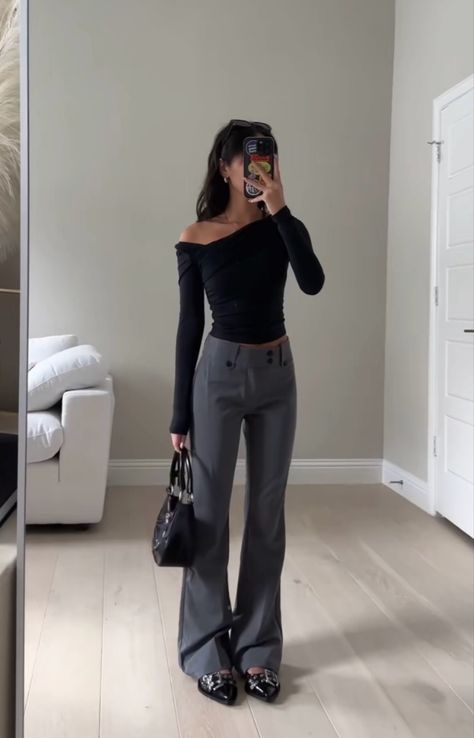 @hope.cee Cute Professional Outfits, Smart Casual Women, Smart Casual Outfit, Fashion Mistakes, Outfit Inspo Fall, Professional Outfits, Basic Outfits, Lookbook Outfits, College Outfits