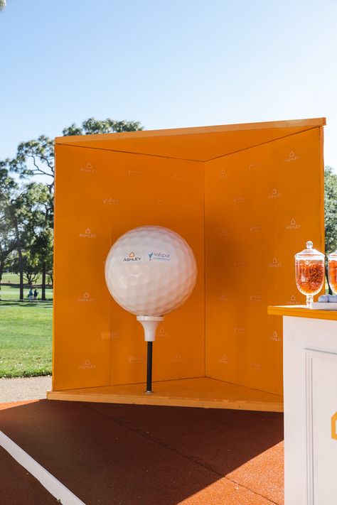 There were also curated photo moments—like a giant golf ball—and a swag bar, while the vibrant color scheme and hanging paint chips nodded to the tournament's title sponsor, paint manufacturer The Valspar Corporation. Overall, 125,000 people attended the four-day golf tournament. Photo: Courtesy of Ashley Golf Event Decor, Bmw Golf, Unique Event Decor, Golf Theme Party, Golf Invitation, Golf Events, Corporate Events Decoration, Golf Birthday Party, Ball Aesthetic