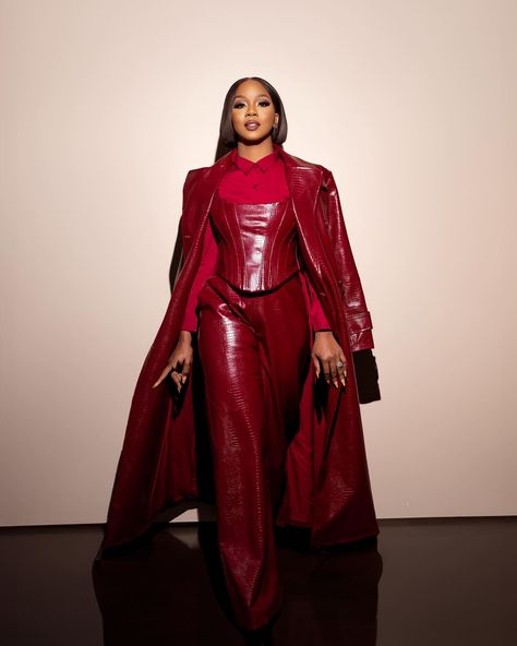 Sarah Jakes Roberts (@sarahjakesroberts) • fotos e vídeos do Instagram Powerful Women Fashion, Sarah Jakes Roberts, Sarah Jakes, Power Moves, Queen Outfit, Like Someone, In The Room, Best Dressed, Red Outfit