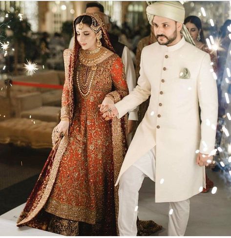 Wedding Dresses Short, Best Indian Wedding Dresses, Sherwani For Men Wedding, Groom Dress Men, Wedding Outfits For Groom, Indian Groom Wear, Wedding Dresses Men Indian, Sherwani Groom, Shadi Dresses