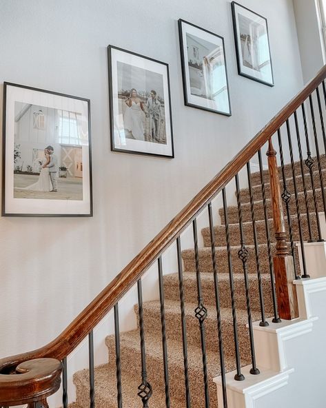 Picture Placement On Stair Wall, Photo Wall Up The Stairs, Large Photos On Staircase Wall, Frame On Stair Wall, Stairway Gallery Wall Simple, Picture Frames Going Up Stairs, Wall Art On Staircase, Photo Wall Near Stairs, Townhome Stairway Decorating