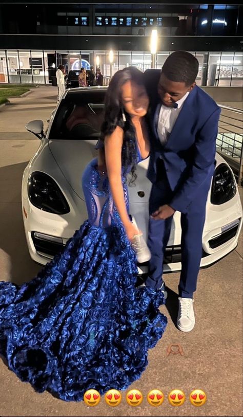 Yr 11 Prom Dresses, White And Royal Blue Tuxedo Prom, Royal Blue And Gold Prom Couple, Mat Gala Dresses, Navy Blue And Silver Prom Couple, Color Combos For Prom, Night Of A Thousand Lights Prom Dresses, Blue Prom Ideas Black Couples, Homecoming Color Ideas