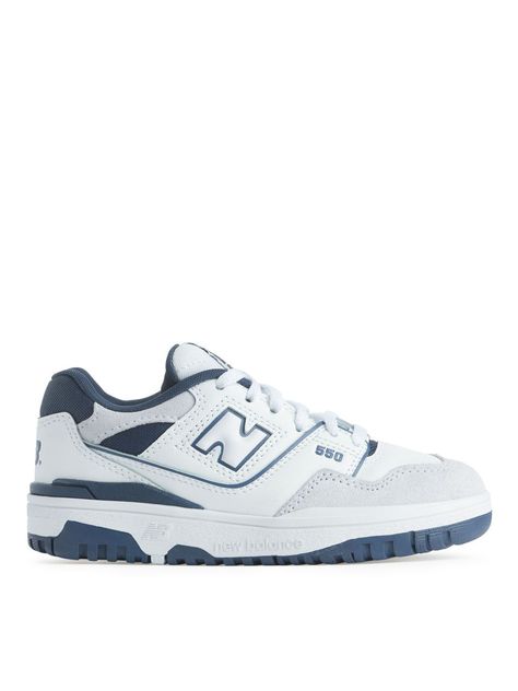 New Balance 550 Youth Trainers Street Shoes Women, Cute Trainers, Shoes 2024 Trends, 90s Trainers, Nice Trainers, Shoes With Outfits, New Balance Trainers, Trainers For Women, Shoes Inspiration