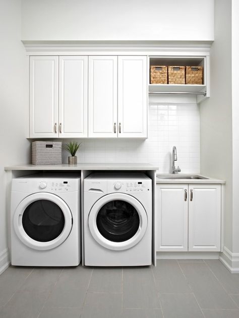 Single-Wall Laundry Room Design Ideas, Remodels & Photos Laundry Room Storage Shelves, Small Laundry Room Organization, Modern Laundry, Room Storage Diy, Basement Laundry, White Laundry, Farmhouse Laundry, Herringbone Backsplash, Modern Laundry Rooms