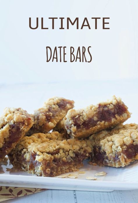 Homemade Date Bars on a white plate. Date Filling, Date Recipes Desserts, Oatmeal Crust, My Country Table, Date Bar, Date Cookies, Date Bars, Betty Crocker Recipes, Country Table