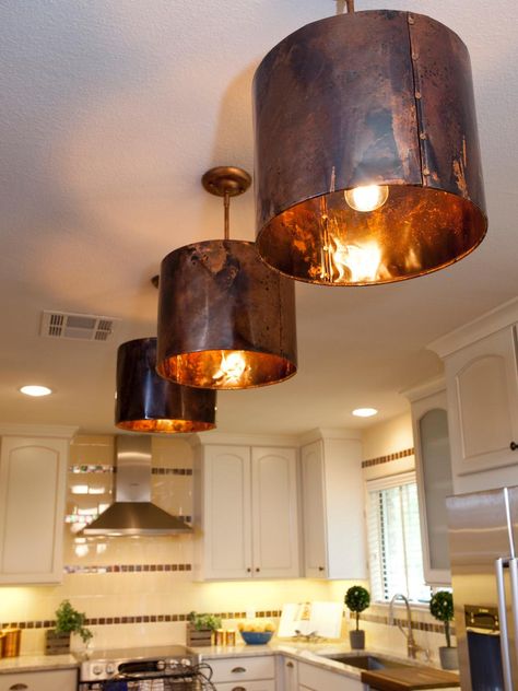 Copper Pendant Lights Kitchen, Rustic Industrial Lighting, Modern Kitchen Pendant Lights, Blitz Design, Copper Light Fixture, Rustic Ceiling Lights, Rustic Ceiling, Industrial Style Lighting, Ceiling Lamp Shades