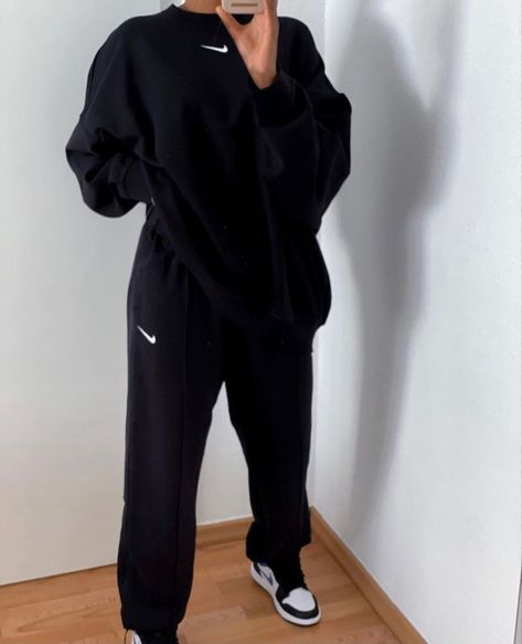 [Ad] 20 Top Womens Tracksuit Outfit Nike Guides You Need To See This Fall #womenstracksuitoutfitnike Nike Sweatshirt And Sweatpants Set, Nike Outfits For Women Winter, Nike Set Outfits Women Black, Nike Sweats Outfits Women, Nike Hoodie And Sweatpants Outfit, Black Sweat Suit Outfit, Outfit Jogging Nike, Jogging Nike Outfit, Black Nike Sweatpants Outfit