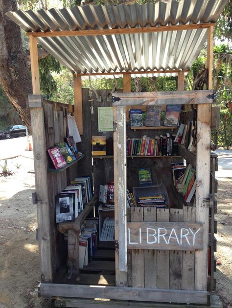 Street Library Diy, Outdoor Library, Outdoor Book Library, Mini Library Outdoor, Diy Neighborhood Library, Mini Community Library, Diy Free Little Library, Girl Scout Silver Award, Little Free Pantry