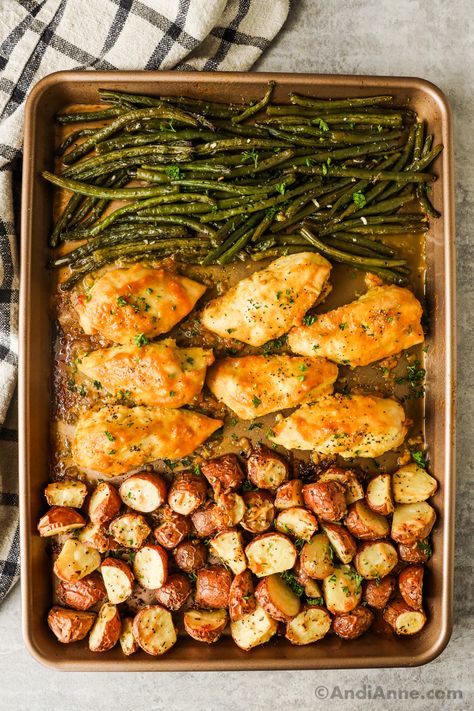 A healthy sheet pan meal with chicken, beans and potatoes that's easy to prepare. Chicken Potato Green Bean Sheet Pan, One Sheet Pan Meals Chicken Green Beans, Easy Chicken Recipes With Potatoes, Sheet Pan Dinner Potatoes, Easy Meals For Dinner With Potatoes, Chicken Green Bean And Potatoes, Chicken Green Beans Potatoes Bake, Sheet Pan Ranch Chicken And Veggies, Chicken Veggie Meal Prep