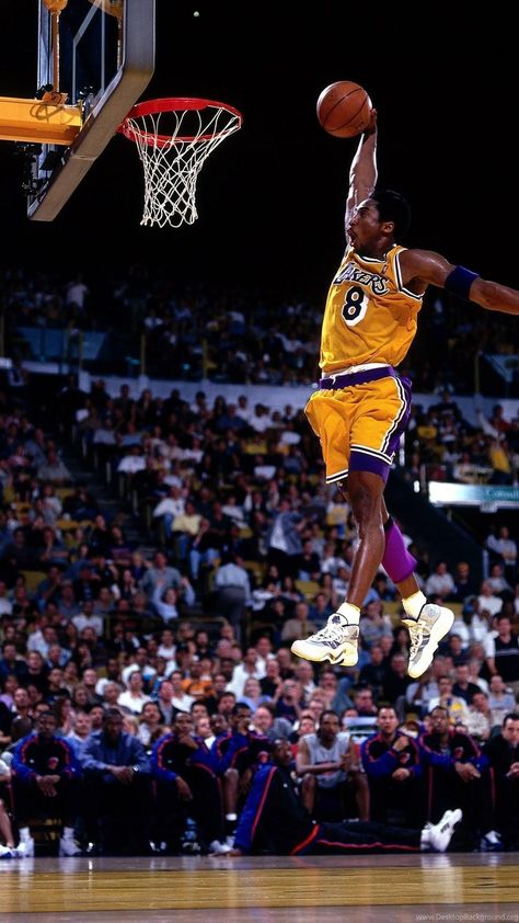 Kobe Bryant Iphone Wallpaper, Kobe Vs Jordan, Kobe Bryant Dunk, Cabrio Vw, Vintage Wallpaper Iphone, Old Basketball, Basketball Wallpapers, Kobe Bryant Poster, Kobe Bryant Nba