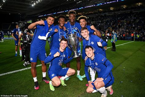 Chelsea Champions League, Chelsea Champions, Chelsea Fc Players, Chelsea Soccer, Chelsea Team, Chelsea Players, Andrea Pirlo, Chelsea Fans, Mason Mount