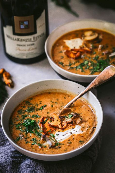 Hungarian Mushroom, Hungarian Mushroom Soup, Creamy Soup Recipes, Fall Soup, Fall Soup Recipes, Delicious Soup Recipes, Fall Soups, Goulash, Cold Nights