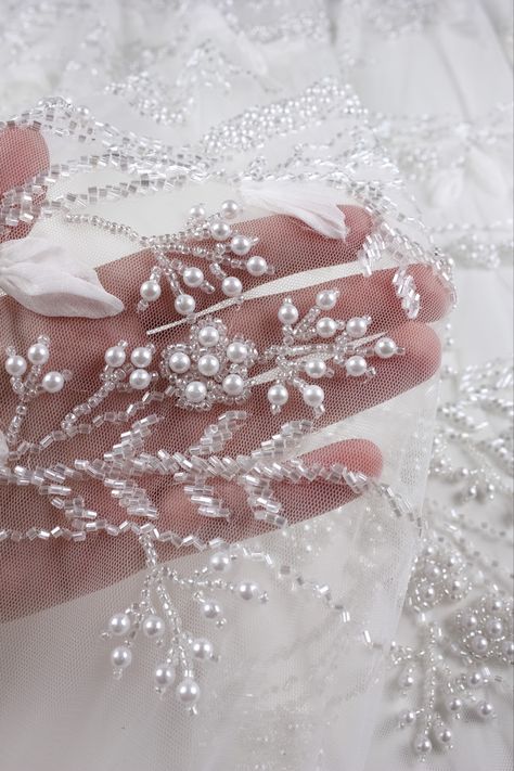 Pearls, seed beads and sequin ✨ What's not to love about this @hautecouturelace custom lace design? Did you know we hand craft all our lace for the most intricate detail! #embroidery #beadedtulle #handbeaded #couturelace White Lace Embroidery, Beads Design On Dress, Pearl Embroidery Dress, Stone Embroidery Design, Pearl Embroidery Designs, White Embroidery Designs, Banarasi Lengha, Beading On Fabric, Embroidery Haute Couture