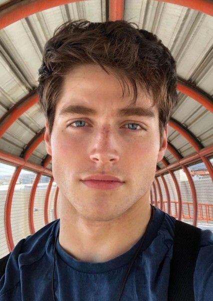 Brown Hair Guys, Latino Actors, Hair Guys, Froy Gutierrez, Male Model Face, Brown Hair Men, Michael Roberts, Teen Wolf Mtv, Christian Romance