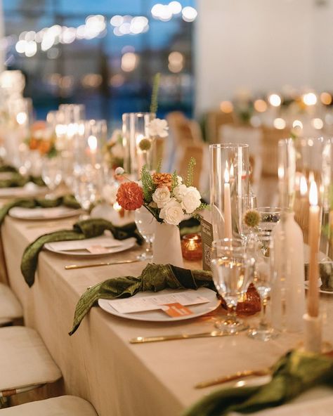 ⁠Swooning over Haily + Chris’ wedding day at @maesridge! The yellow, green, and orange color palette was ⁠a dream. ⁠🌼🥂 •⁠ •⁠ Wed Society | Austin FEATURED vendors:⁠ Venue: @maesridge⁠ Signage: @designtoflourish⁠ Bar: @peakbev⁠ Cake: @sweettreetsbakery ⁠ •⁠ •⁠ // Photo:⁠ @britnideanphotography⁠ •⁠ •⁠ Other Vendors:⁠ @bluesparrowevents @rebeccalynnfilms @makenzilaine @goldendreamsflorals⁠ @alphalitaustin @joshklausmusic @monarcheventatx @ohhappydaybooth @peachedtortillacatering @sherpalux⁠ #wsw... Olive Green Wedding Palette, Wedding Reception Plates, Green And Orange Wedding, Green Wedding Palette, Olive Green And Orange, Olive Green Wedding, Orange Color Palette, Olive Green Weddings, Orange Color Palettes