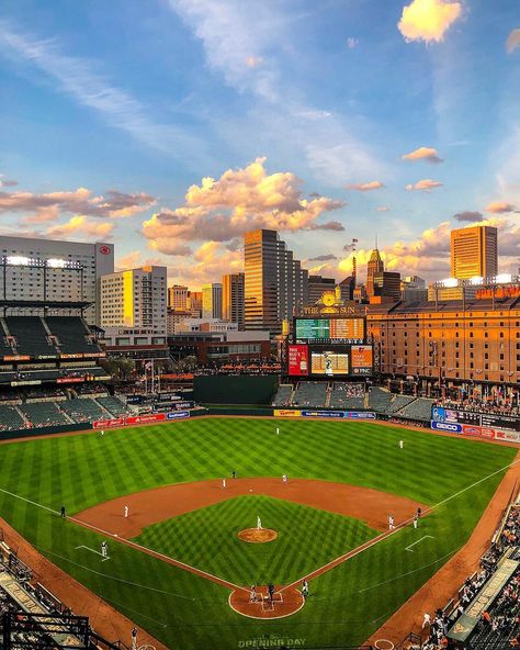 Baltimore Wallpaper, Baltimore Orioles Stadium, Baltimore Orioles Wallpaper, Los Angeles Dodgers Stadium, Baseball Aesthetic, Baseball Wallpaper, Mlb Stadiums, Camden Yards, Baltimore Orioles Baseball