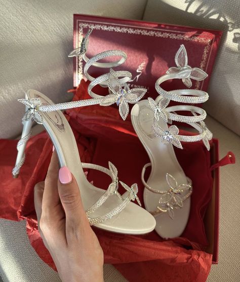 Quince Heels, Butterfly Heels, Pretty Heels, Fairy Shoes, Fancy Heels, Heels Prom, Fashion Shoes Heels, Shoes Heels Classy, Prom Heels