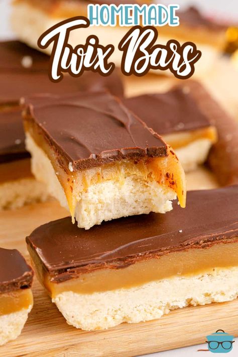 Twix Recipe, Homemade Twix Bars, Homemade Candy Bars, Twix Bars, Twix Bar, Chocolate And Caramel, Country Cook, The Country Cook, Snacks To Make