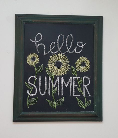 Bee Chalkboard Art, Summertime Chalkboard Ideas, June Chalkboard Art, Chalkboard Art Summer, Summer Chalkboard Ideas, August Chalkboard Art, Bar Humor, Summer Chalkboard Art, Seasonal Quotes