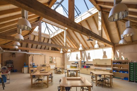 Design Technology Block, St James School | Squire and Partners; Photo: Gareth Gardner | Archinect Shed With Loft, Interior Cladding, Barn Living, Green Interior Design, Board And Batten Siding, Model Shop, Design Technology, Country Bedroom, Wood Siding