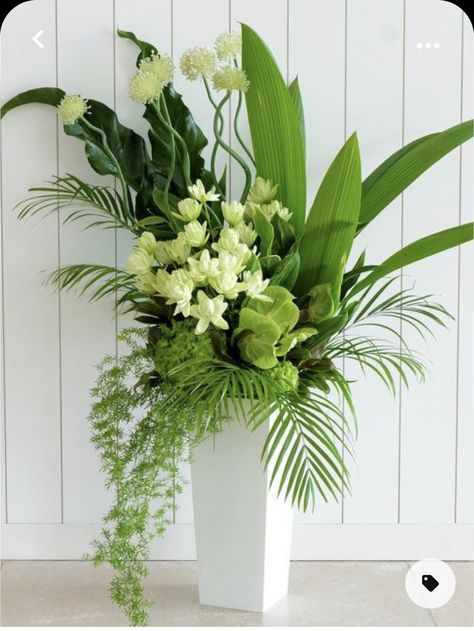 Tall Floral Arrangements, Foliage Arrangements, Modern Floral Arrangements, Sogetsu Ikebana, Tropical Floral Arrangements, Tropical Flower Arrangements, Hotel Flowers, Large Floral Arrangements, Large Flower Arrangements