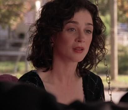 Brooke And Lucas, Moira Kelly, Valentines Diy Kids, One Tree Hill Cast, Which Character Are You, Haley James Scott, Lucas Scott, James Scott, Mom Photos