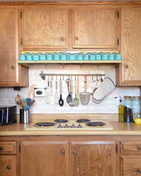 Home Tour // A 1960's California Ranch-Style Home Gets A New Lease on Life — The Grit and Polish Ranch House Interior Design, California Ranch Style Homes, Rancher Homes, Diy Kitchen Ideas, The Grit And Polish, Grit And Polish, 1960s Kitchen, California Ranch, House Interior Design Styles