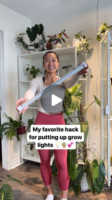 Rose🌹 | Houseplants | Plant care on Instagram: "Make sure to save and share this plant light hack with a friend 💌💡🧲🪴✨. I do this for my glass greenhouse cabinet and my glass plant shelves, they’re lifesavers and they never fall on my plants 🌿💕. I used to use suction hooks but they would continuously fall on my plants 😢. • Now my plants can be happy with more grow light time! I only have my grow lights on for 5-6 hours max since my plant room is East facing and gets plenty of morning sun thankfully 🌞. • This brand of lights are the “monios t-8” and are linked in the amazon shop in my bio 💡. I’ve used them for about 2-3 years and have nothing but good things to say about them ✨. • • • #planthack #indoorplants #growlights #houseplants #myplantlovinghome #planttips" Plant Wall With Grow Lights, Indoor Grow Room, Grow Lights For Houseplants, Under Tv, Bookshelf Lighting, Grow Room, Grow Lights For Plants, Plant Hacks, Plant Lighting