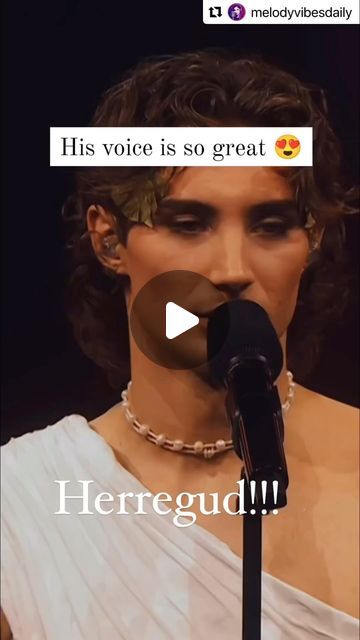 The Best Songs, Great Singers, Best Music, Beautiful Songs Videos, Best Singing Videos, His Voice, Amazing Singers, Amazing Voices, Own Voice Songs