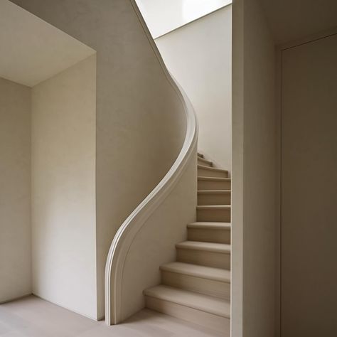 Venetian Plaster Stair Hall // @brendantadler - - - - - - - #brendantadler // #interiors // #southampton // #design // #architecture //… | Instagram U Stairs Design, Plaster House, Luxury Home Design, Building Stairs, Stairs Architecture, Stairway Design, Byron Bay Australia, Classic Interior Design, Venetian Plaster