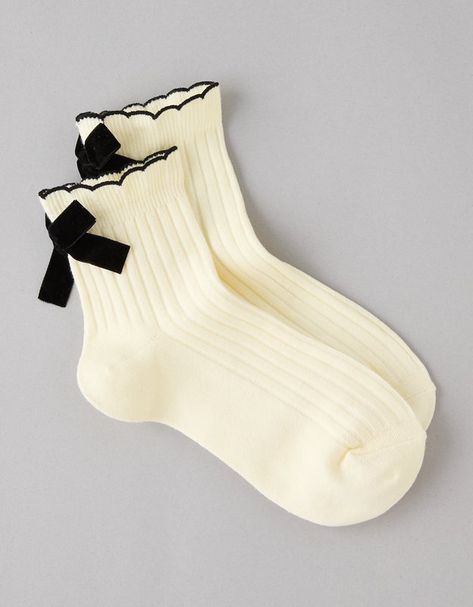 I'm sharing the love with you! Check out the cool stuff I just found at AEO: https://www.ae.com/us/en/p/0425_3568_106 Boyfriend Socks, Trending Jeans, Bow Socks, Stocking Ideas, Ruffle Socks, Pilates Socks, White Jeans Men, Jewelry Hair Accessories, Aerie Bras