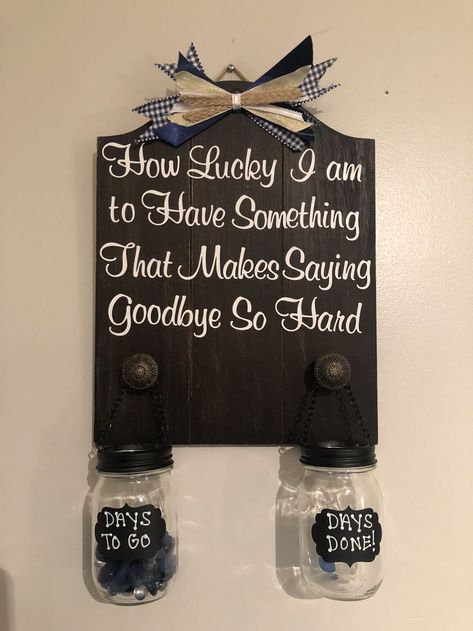 Military Long Distance Relationship, Surviving Deployment, Long Distance Relationship Gift Ideas, Deployment Countdown, Deployment Ideas, Army Sister, Military Relationships, Deployment Homecoming, Countdown Gifts