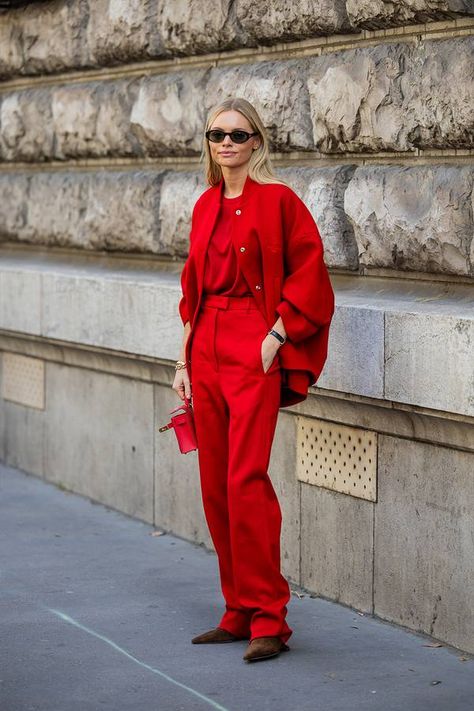 The 6 Biggest Street Style Trends From Paris Fashion Week | Who What Wear Paris Street Fashion, Stand Out, Top Street Style, College Jackets, Monochrome Outfit, Moda Paris, Paris Fashion Week Street Style, Street Style Trends, Street Style Paris