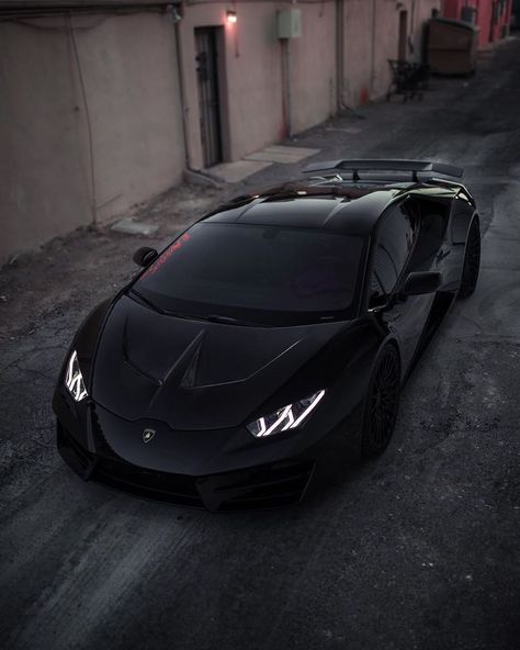 www.HuracanTalk.com on Instagram: “@areumadv10 Matte Black Lamborghini Huracan ♠️ w/ @1016industries Carbon Hood shot by @kslphotography_  #lamborghini #huracan #matteblack…” Matte Black Cars Wallpapers, Cars Wallpapers Aesthetic, Lamborghini Hurrican, Black Huracan, Lamborghini Huracan Black, Lamborghini Wallpapers, Black Car Wallpaper, Black Lamborghini, Matte Black Cars