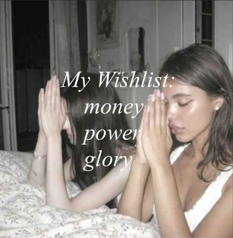 lanadelrey girlblogger ultraviolence lizzygrant coquette pink bow money power glory Money Power Glory Aesthetic, Lana Christmas, Hot Girly Icon, Girl Blogger Aesthetic, Money Power Glory, Girl Blogger, Girl Blogging, Pretty When You Cry, Women's Spurs