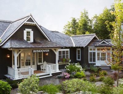 Windover: A Muskoka Lake House with a Boat House for Guests Lake Houses, House With White Trim, Hamptons Houses, Muskoka Living, Cottage Landscape, Muskoka Cottage, Exterior Finishes, Lakefront Living, Lakefront Property